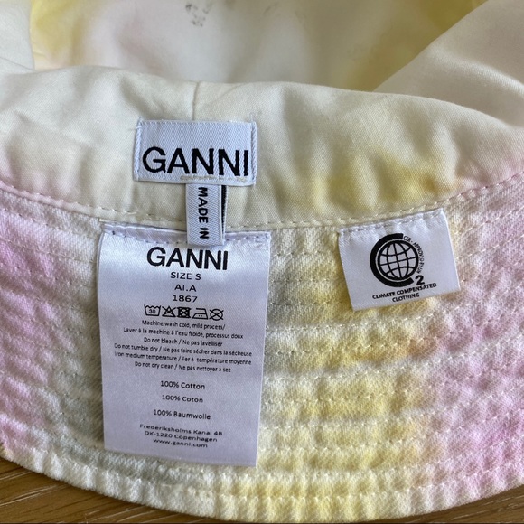 Ganni Tie Dye Bucket Hat - Picture 2 of 4